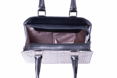 Kabelka dámská s řemenem