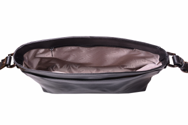 Kabelka s výměnnou klopnou