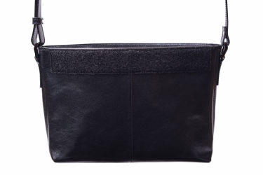 Kabelka s výměnnou klopnou